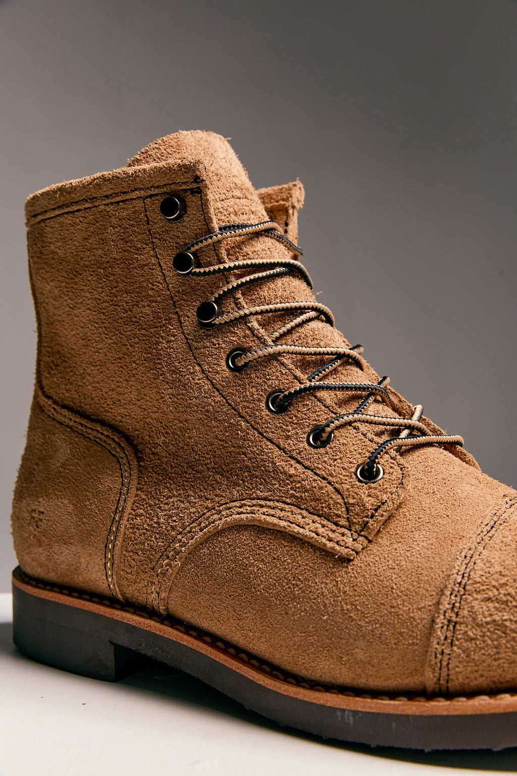 The Anderson — Brown Suede